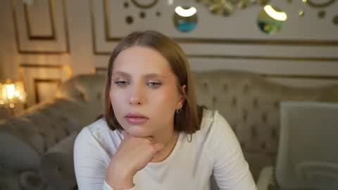 Snapshot of sweetdesiree_ chatting on 17, 9, 2025 Amelia online show from 17, 9, 2025