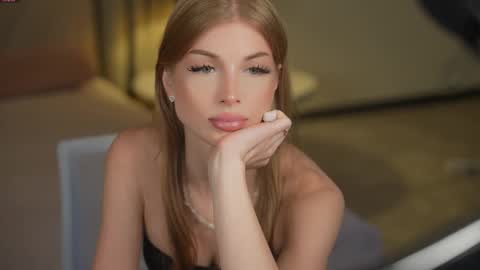 Snapshot of sweetdesiree_ chatting on 23, 9, 2025 Amelia online show from 23, 9, 2025