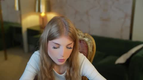 Snapshot of sweetdesiree_ chatting on 30, 9, 2025 Amelia online show from 30, 9, 2025