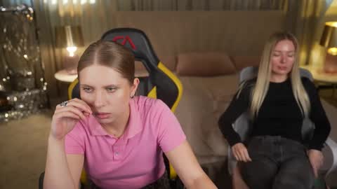 Snapshot of sweetdesiree_ chatting on 7, 10, 2025 Amelia online show from 7, 10, 2025