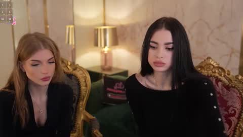 Snapshot of sweetdesiree_ chatting on 24, 10, 2025 Amelia online show from 24, 10, 2025