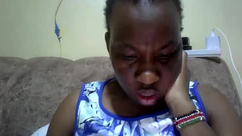 sweetdiva2012 online show from 24, 5, 2026