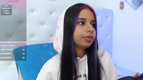 Snapshot of sweetebony_20 chatting on 24, 12, 2024 Gabriela online show from 24, 12, 2024