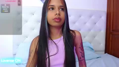 Snapshot of sweetebony_20 chatting on 6, 3, 2025 Gabriela online show from 6, 3, 2025