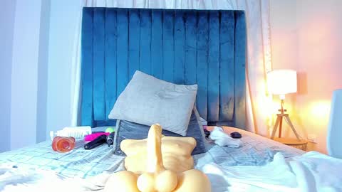 Snapshot of sweetebony_69 chatting on 30, 12, 2024 Mia online show from 30, 12, 2024