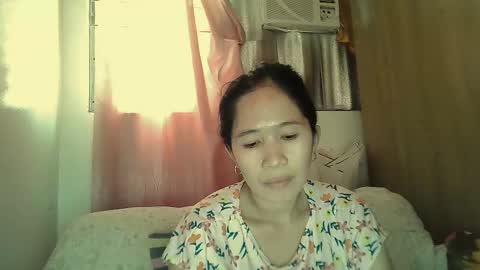 Snapshot of sweetfilipinawet chatting on 10, 9, 2025 Stacy online show from 10, 9, 2025
