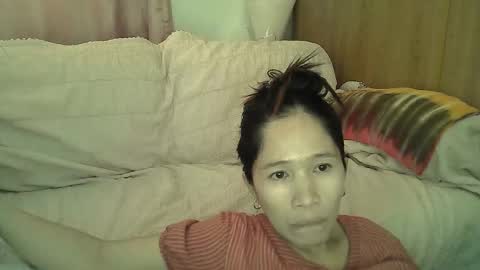 Snapshot of sweetfilipinawet chatting on 18, 11, 2025 Stacy online show from 18, 11, 2025