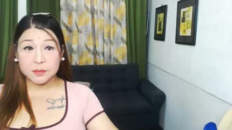 Snapshot of sweetflavor4uxxx chatting on 3, 1, 2025 GoddessAira4uTS online show from 3, 1, 2025