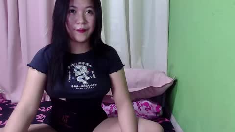 Snapshot of sweetgal_mica chatting on 10, 3, 2025 sweetgal_mica online show from 10, 3, 2025