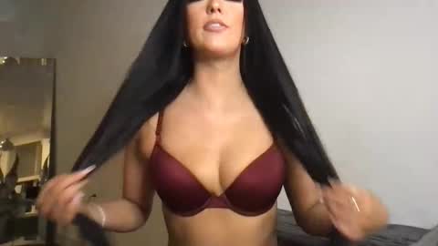 Snapshot of sweetgraciexo chatting on 9, 11, 2025 Gracie online show from 9, 11, 2025