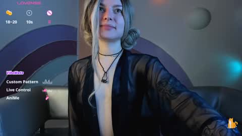 Snapshot of sweetheart_flower chatting on 15, 1, 2025 Kira online show from 15, 1, 2025