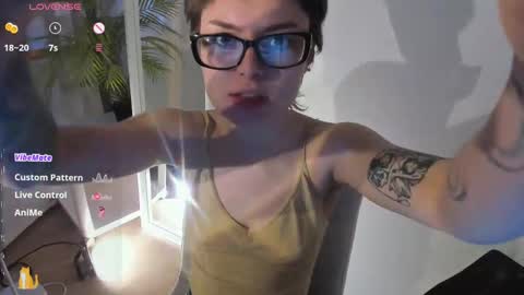 Snapshot of sweetheart_flower chatting on 14, 2, 2025 Kira online show from 14, 2, 2025