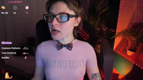 Snapshot of sweetheart_flower chatting on 16, 2, 2025 Kira online show from 16, 2, 2025