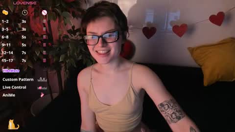 Snapshot of sweetheart_flower chatting on 17, 2, 2025 Kira online show from 17, 2, 2025