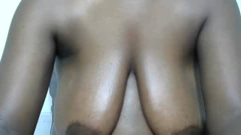 Snapshot of sweetheidey chatting on 6, 5, 2026 sweetheidey online show from 6, 5, 2026