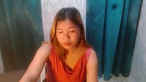 Snapshot of sweethoney_abbey chatting on 19, 5, 2026 sweethoney_abbey online show from 19, 5, 2026