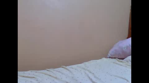 Snapshot of sweetib1 chatting on 16, 12, 2025 sweetib1 online show from 16, 12, 2025