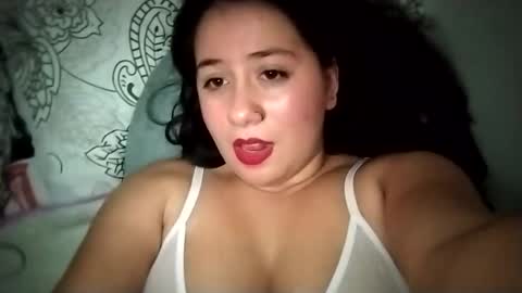 Ana Mara  i cant Make noise My family is here  online show from 20, 2, 2025