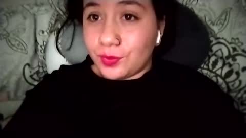 Ana Mara  i cant Make noise My family is here  online show from 23, 2, 2025