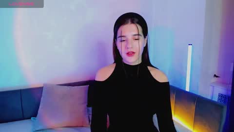sweetie_catt online show from 2, 3, 2025
