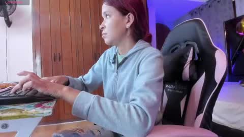 Snapshot of sweetie_foxx1 chatting on 8, 7, 2026 FOXXY online show from 8, 7, 2026