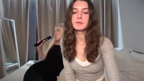 Snapshot of sweetie_kitty888 chatting on 21, 10, 2025 sweetie_kitty888 online show from 21, 10, 2025