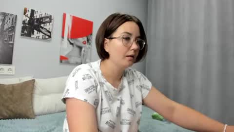 Snapshot of sweetie_rozzy chatting on 27, 6, 2026 ROZZY online show from 27, 6, 2026