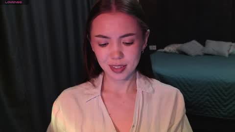 sweetieee_kira online show from 10, 4, 2026