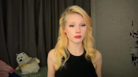 sweetie Lisa3 online show from 20, 1, 2025