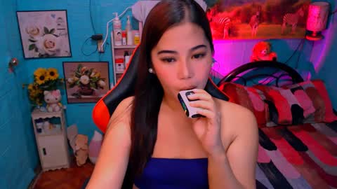 Nicole online show from 13, 12, 2024