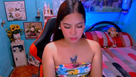 Nicole online show from 29, 1, 2025