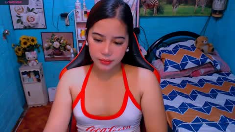 Nicole online show from 4, 3, 2025