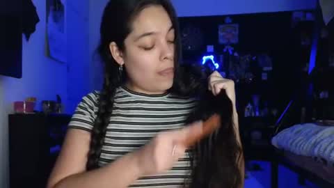 Snapshot of sweetieslikebutter chatting on 28, 6, 2026 Blu Sweets online show from 28, 6, 2026