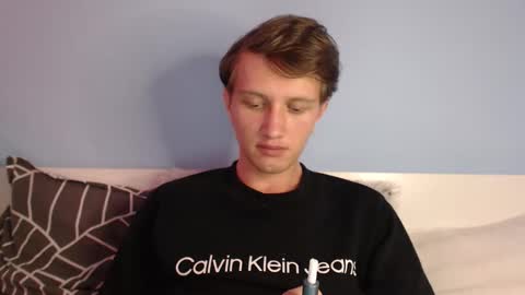 Snapshot of sweetietwin chatting on 23, 2, 2026 CAT online show from 23, 2, 2026