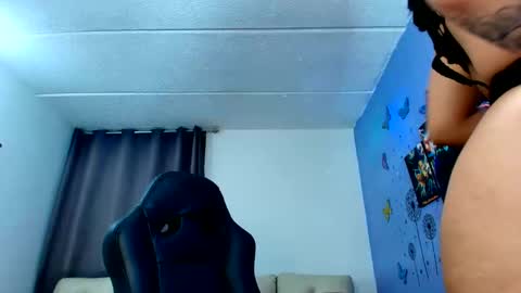 Isabella online show from 16, 3, 2026