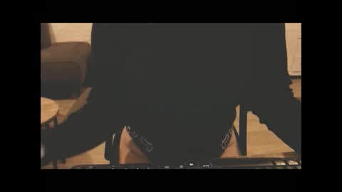 Snapshot of sweetjuice1980 chatting on 24, 1, 2025 Sweetjuice online show from 24, 1, 2025