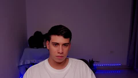 Lian online show from 8, 12, 2024