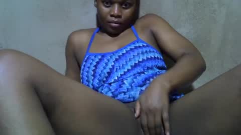 Snapshot of sweetlove982903 chatting on 7, 7, 2026 sweetlove982903 online show from 7, 7, 2026