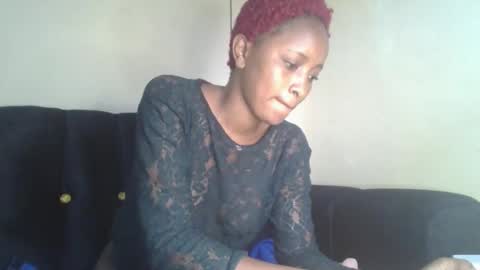 Snapshot of sweetmama06 chatting on 14, 10, 2025 sweetmama06 online show from 14, 10, 2025