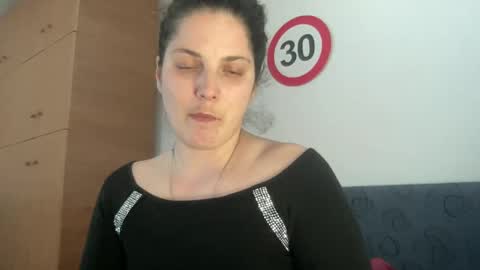 Snapshot of sweetmandyy chatting on 11, 3, 2025 sweetmandyy online show from 11, 3, 2025