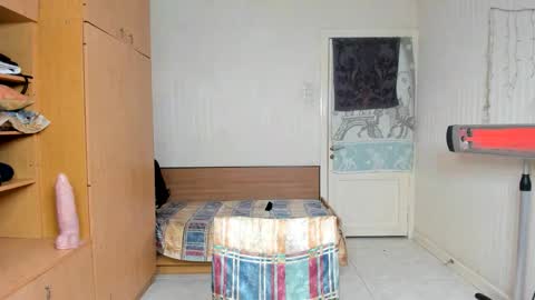 Lorenzo online show from 6, 11, 2025