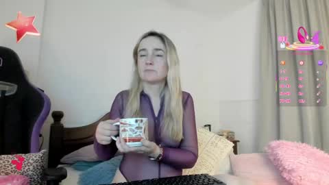 Snapshot of sweetnina_wet chatting on 11, 5, 2026 Sweetnina online show from 11, 5, 2026