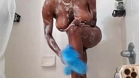 Snapshot of sweetnlow21 chatting on 8, 3, 2025 sweetnlow21 online show from 8, 3, 2025