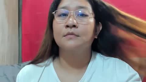 Snapshot of sweetpilipina88 chatting on 8, 12, 2024 MIA online show from 8, 12, 2024