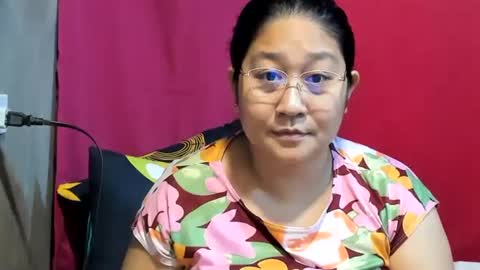 Snapshot of sweetpilipina88 chatting on 24, 1, 2025 MIA online show from 24, 1, 2025