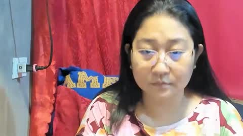 Snapshot of sweetpilipina88 chatting on 6, 5, 2026 MIA online show from 6, 5, 2026