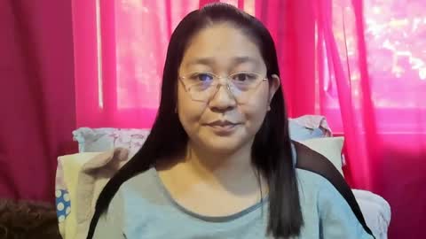 Snapshot of sweetpilipina88 chatting on 12, 7, 2026 MIA online show from 12, 7, 2026