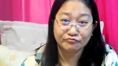 Snapshot of sweetpilipina88 chatting on 19, 7, 2026 MIA online show from 19, 7, 2026