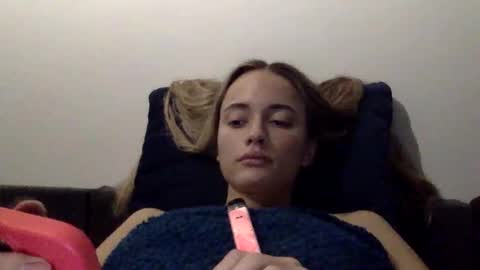 sweetsatalana online show from 22, 5, 2026
