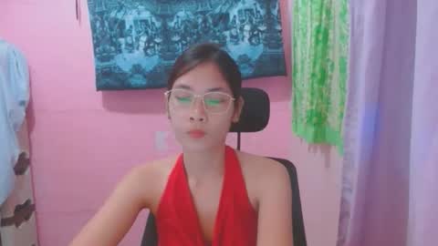 Snapshot of sweetsexygirl20 chatting on 26, 5, 2026 Mia online show from 26, 5, 2026